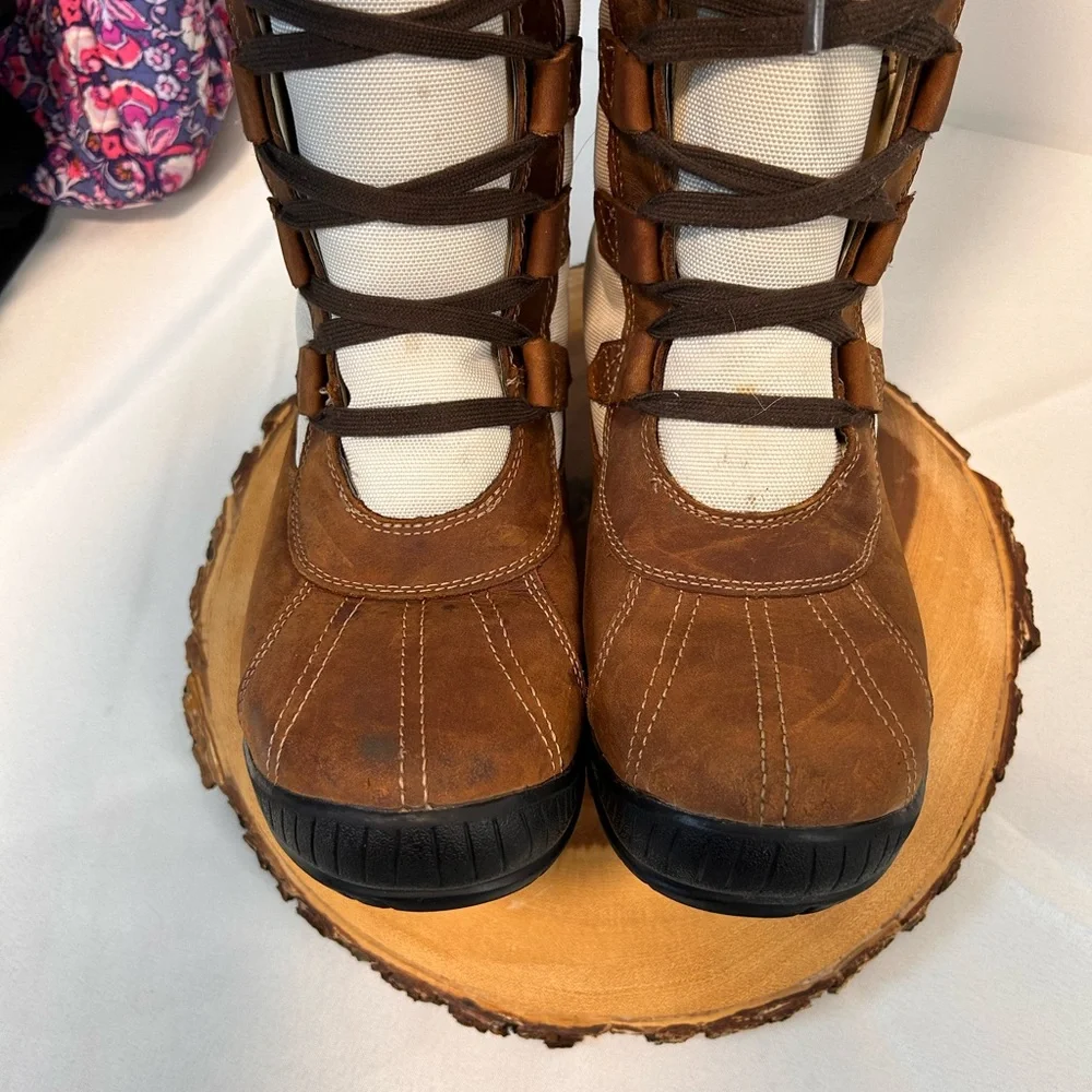 Timberland Women's Mount Hayes Tall‎ Waterproof Brown Snow Boots Size 7